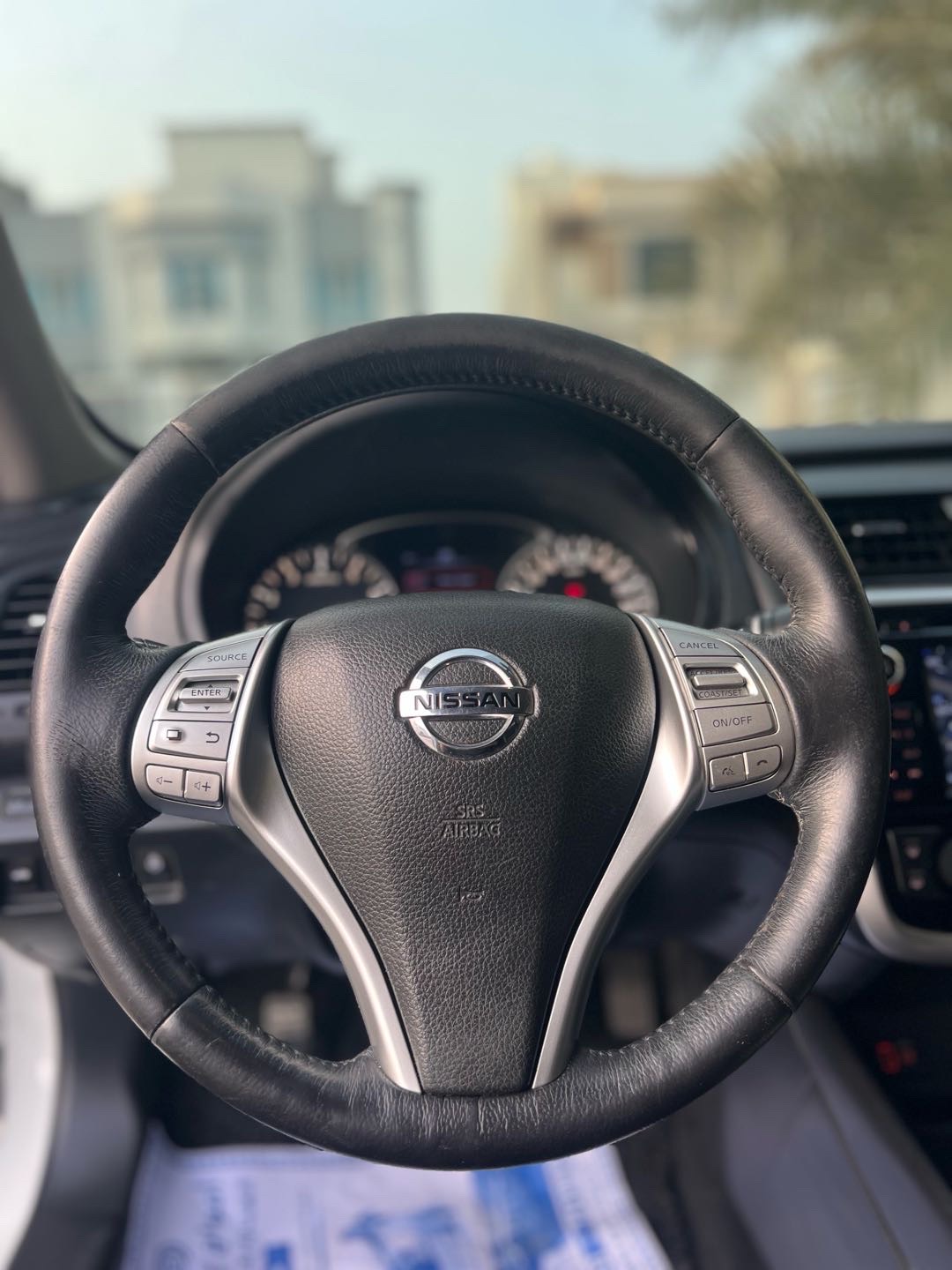 2018 Nissan Altima SL thumbnail 5