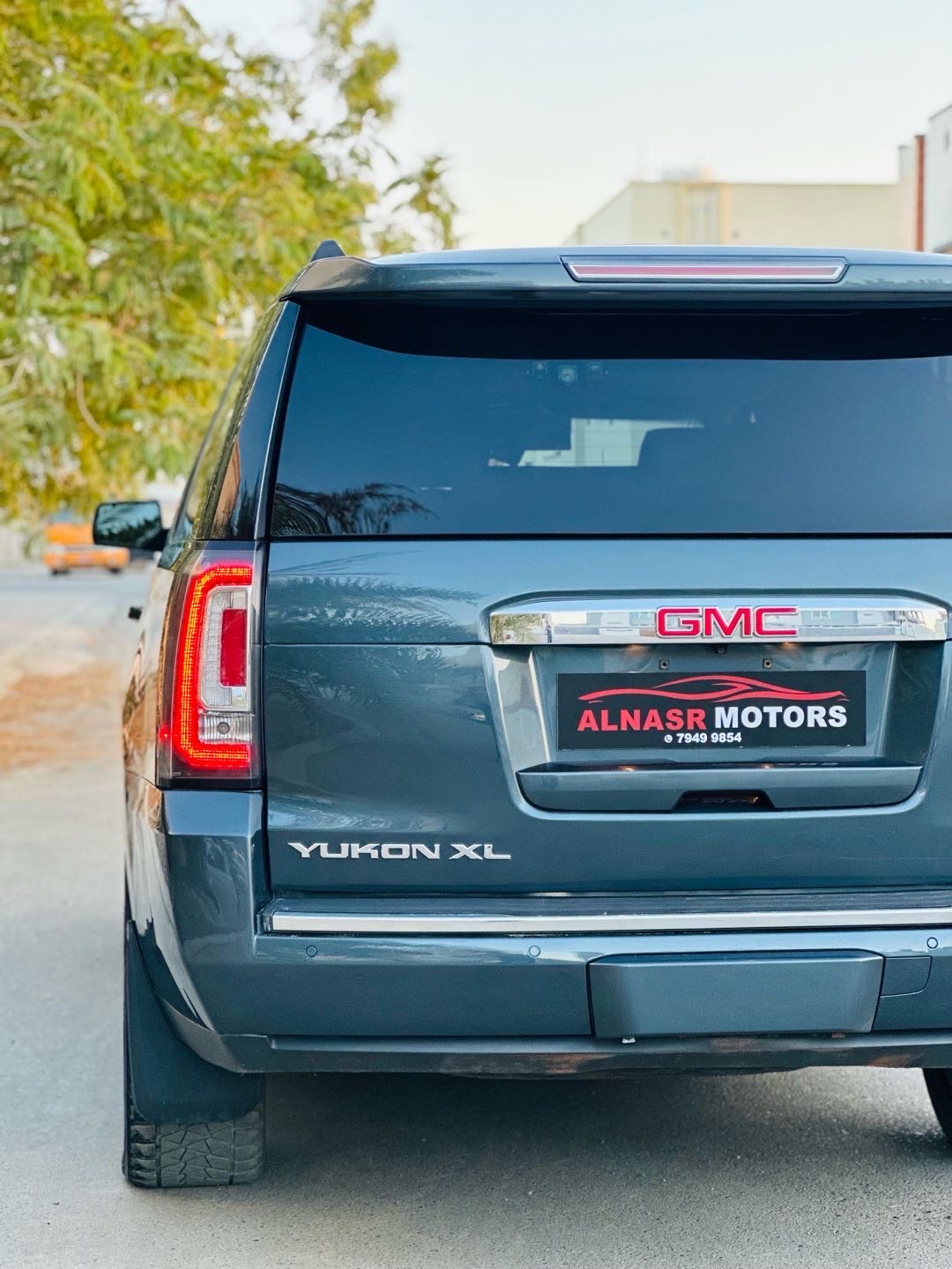 2020 GMC Yukon XL Denali thumbnail 8