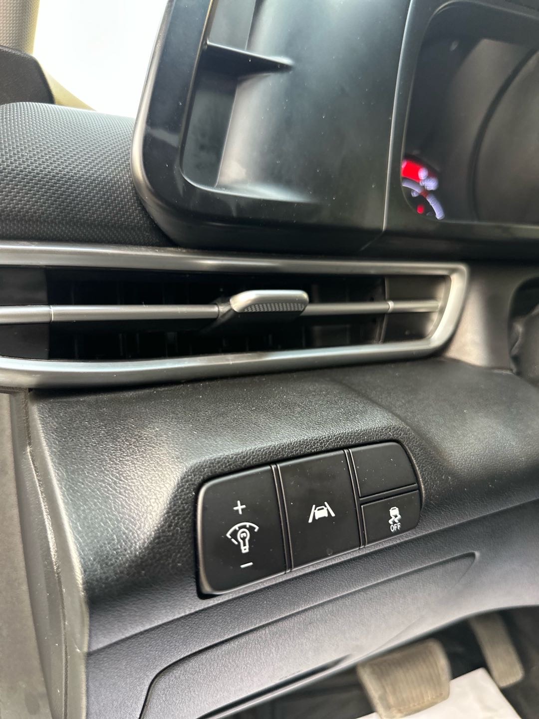 2022 Hyundai Elantra SEL Convenience thumbnail 7