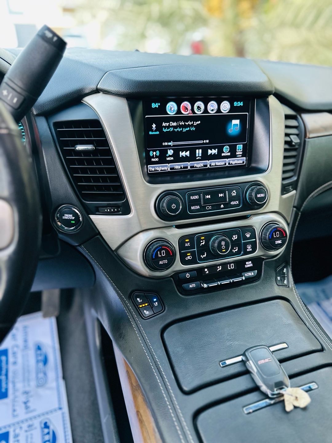 2020 GMC Yukon XL Denali thumbnail 29
