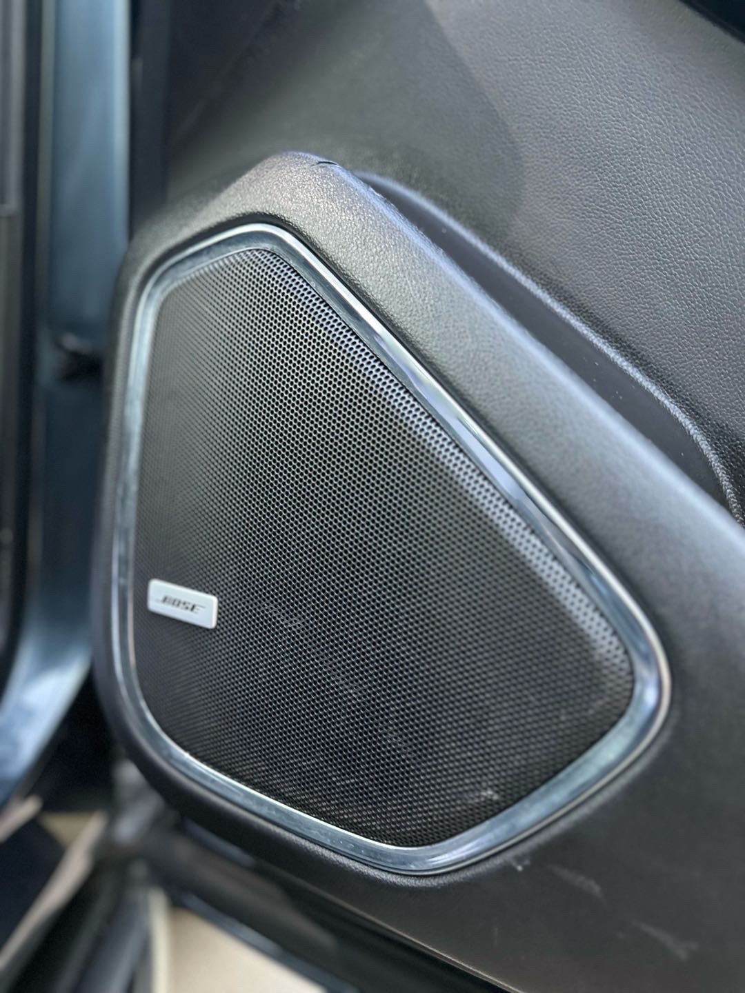 2020 GMC Yukon XL Denali thumbnail 30