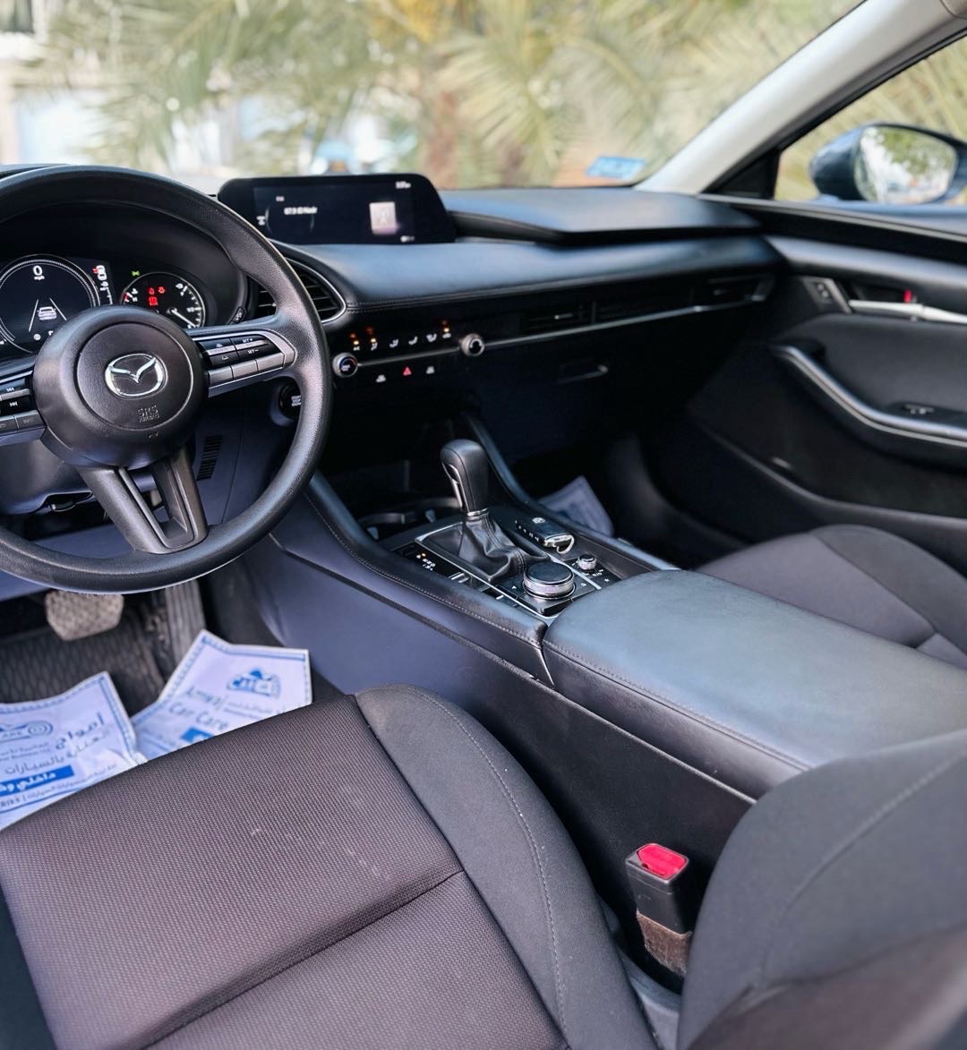 2022 Mazda 3 SR thumbnail 12