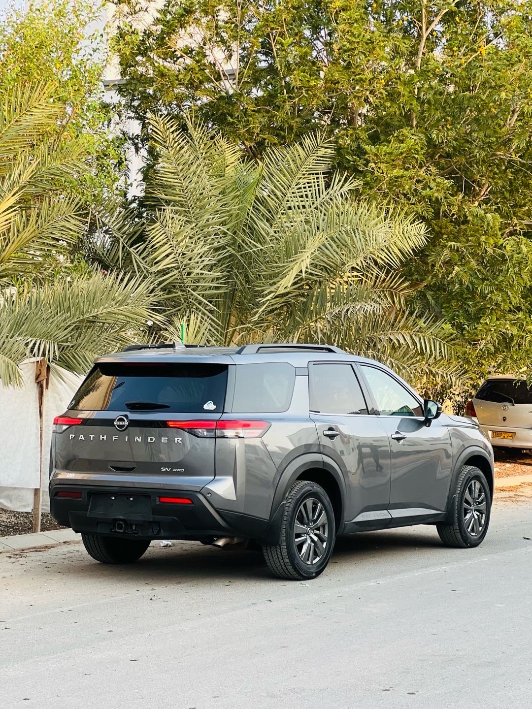 2022 Nissan Pathfinder SV thumbnail 8