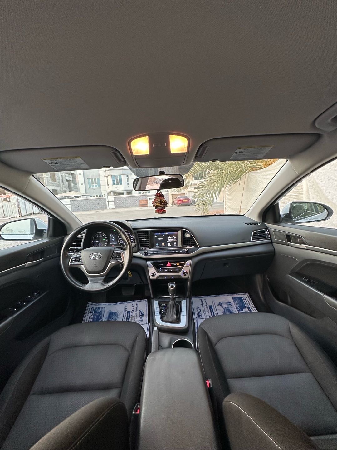 2018 Hyundai Elantra SEL Convenience thumbnail 10