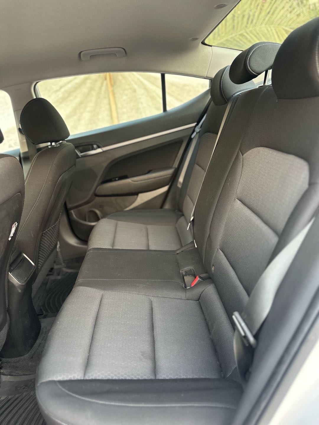2018 Hyundai Elantra SEL Convenience thumbnail 11