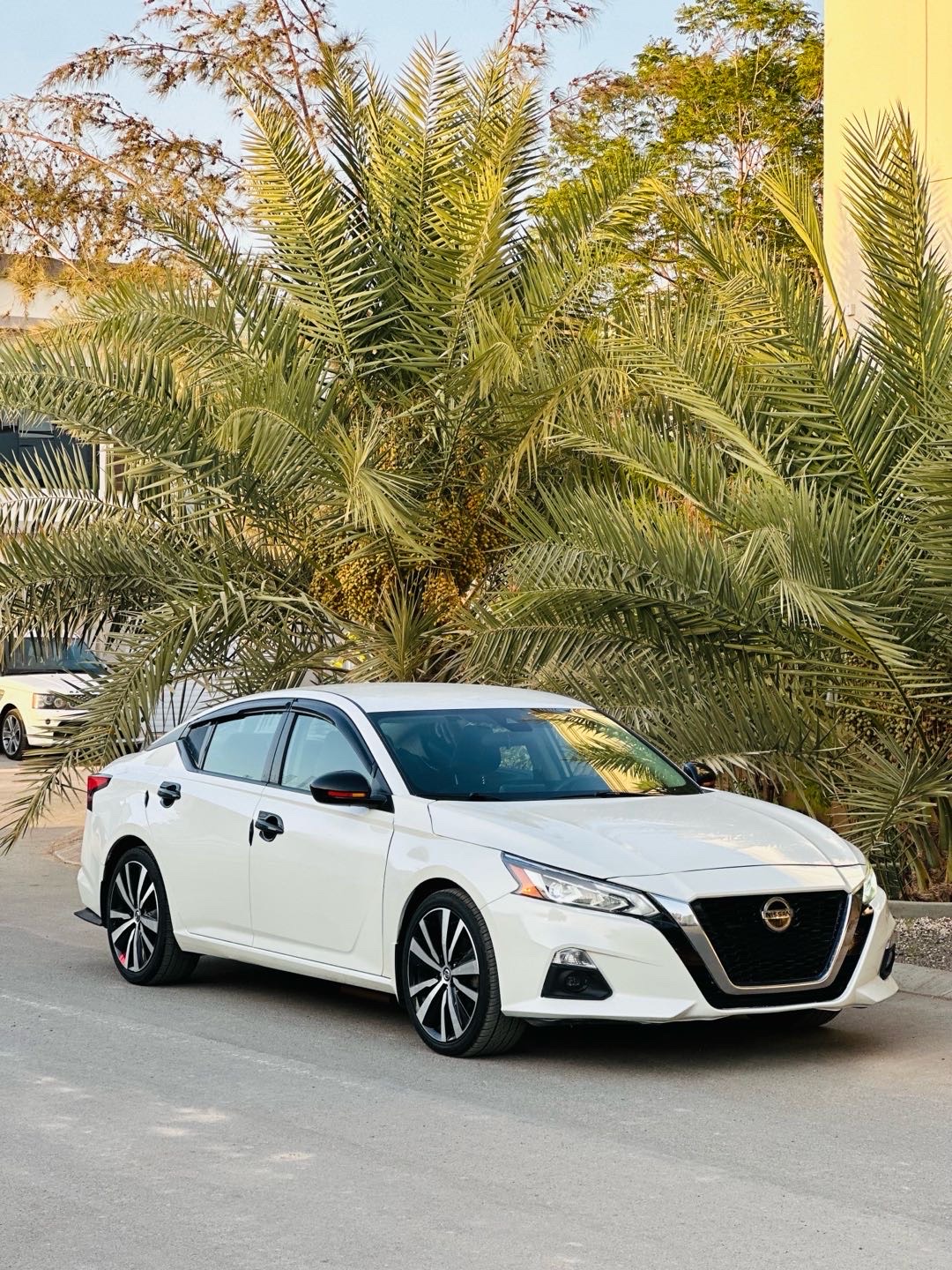 2020 Nissan Altima SR
