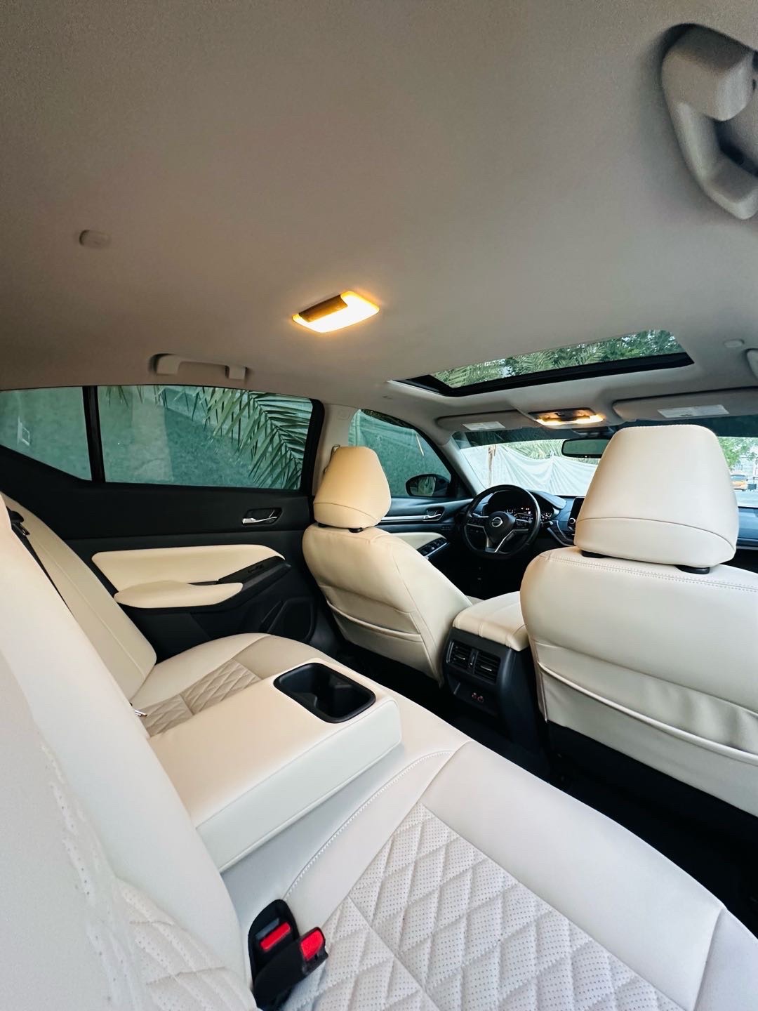 2020 Nissan Altima Platinum thumbnail 14