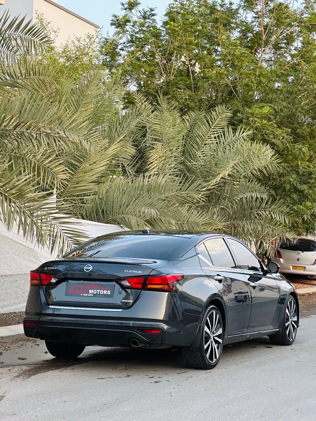 2020 Nissan Altima Platinum thumbnail 24