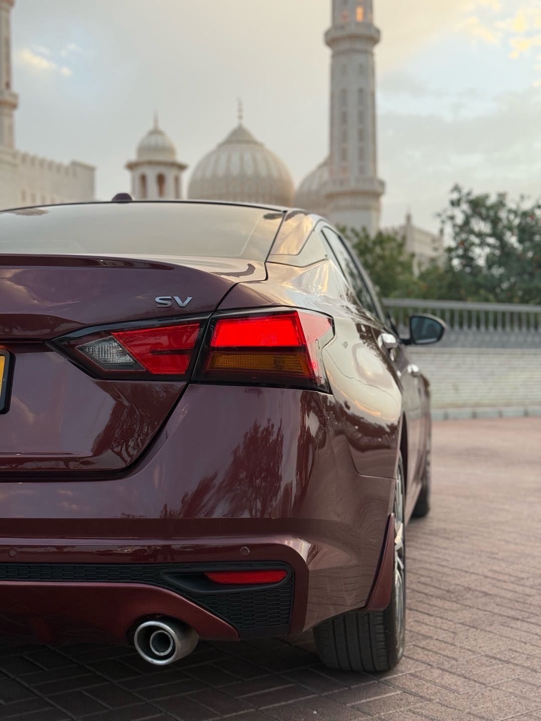 2023 Nissan Altima SV thumbnail 6
