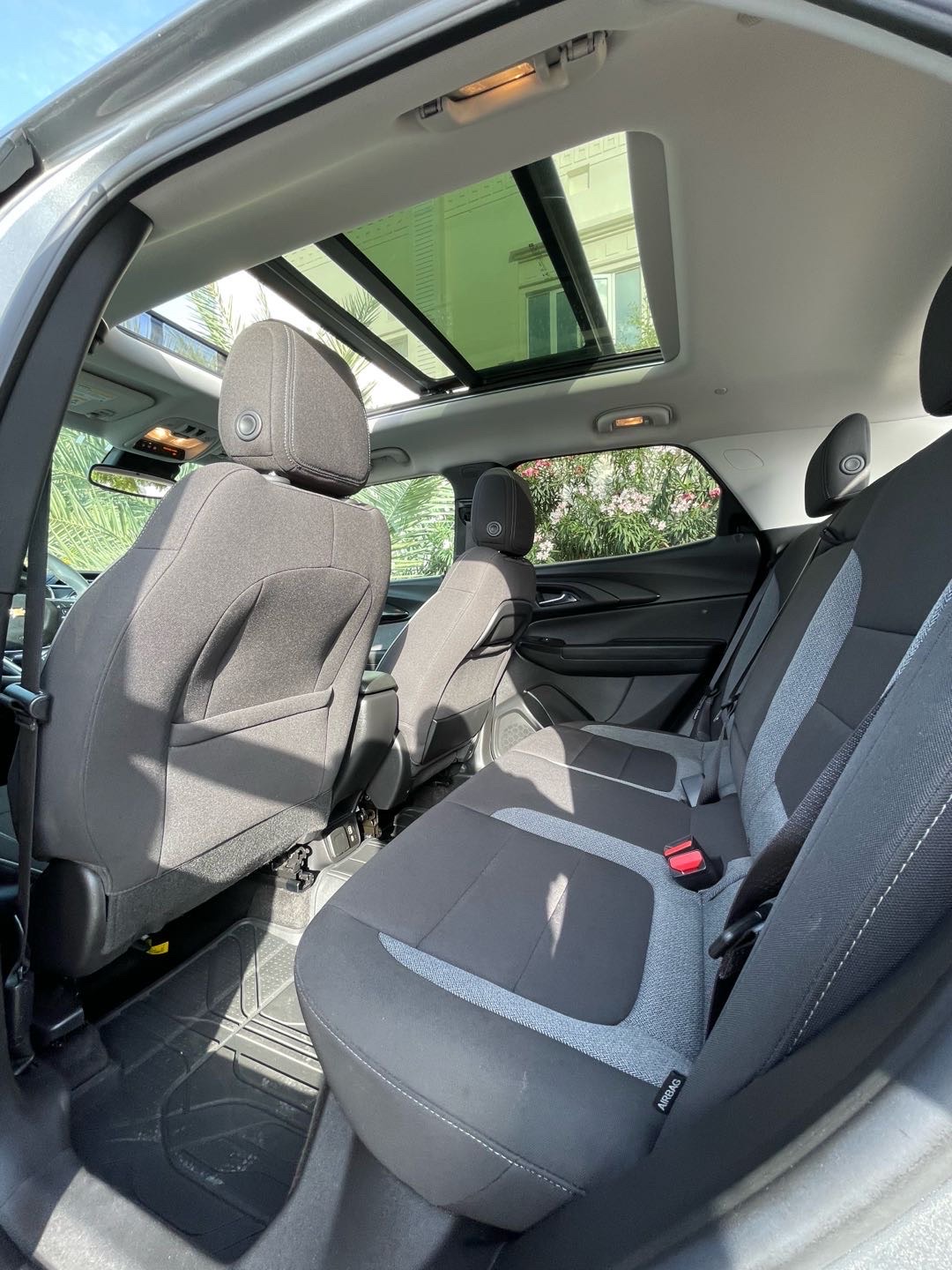 2023 Chevrolet Trax LS thumbnail 13