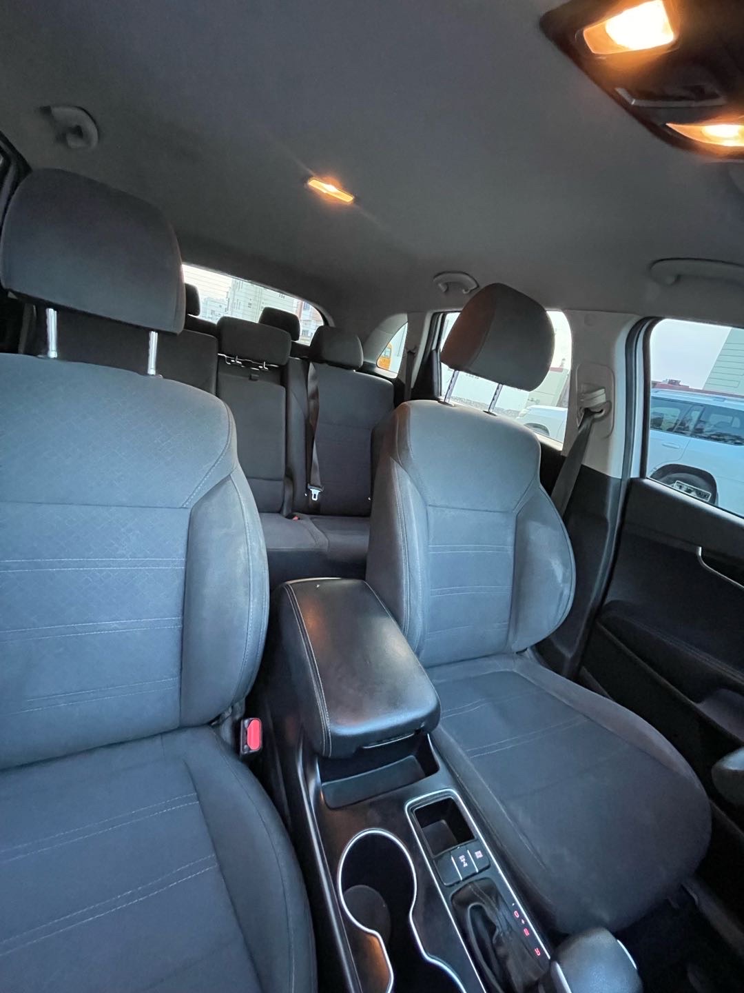 2020 Kia Sorento LX thumbnail 17