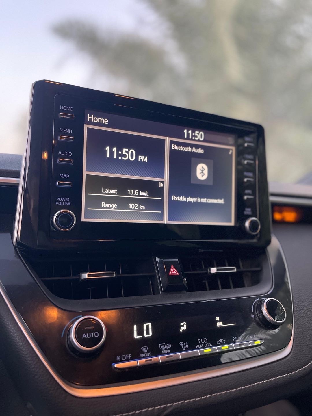 2020 Toyota Corolla SE thumbnail 10