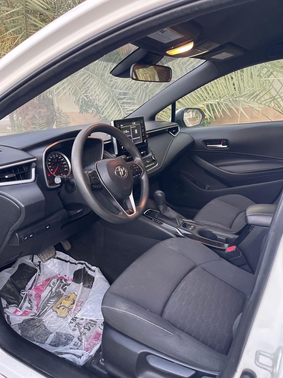 2020 Toyota Corolla SE thumbnail 14