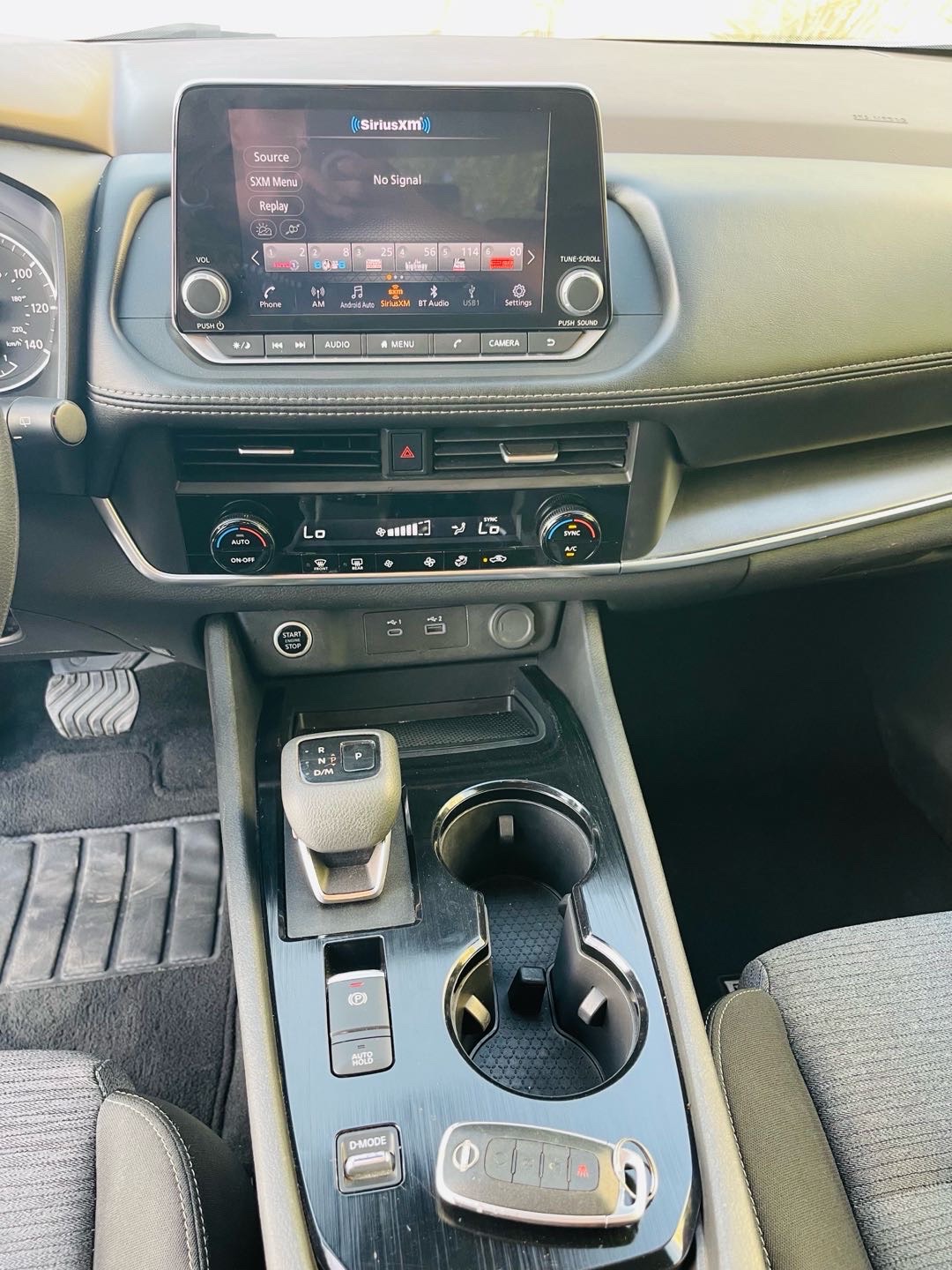 2023 Nissan Rogue SV thumbnail 15
