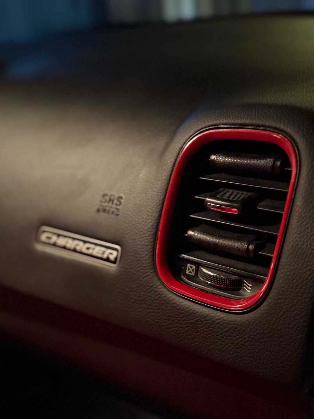 2019 Dodge Charger GT thumbnail 16