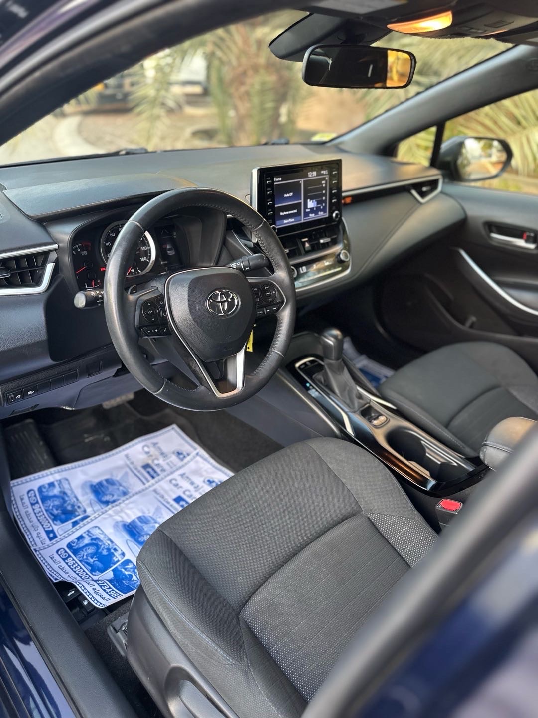 2020 Toyota Corolla SE thumbnail 13