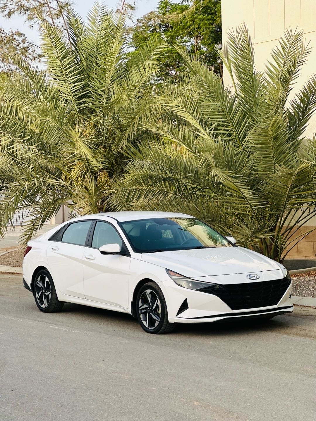 2023 Hyundai Elantra SEL Convenience thumbnail 2