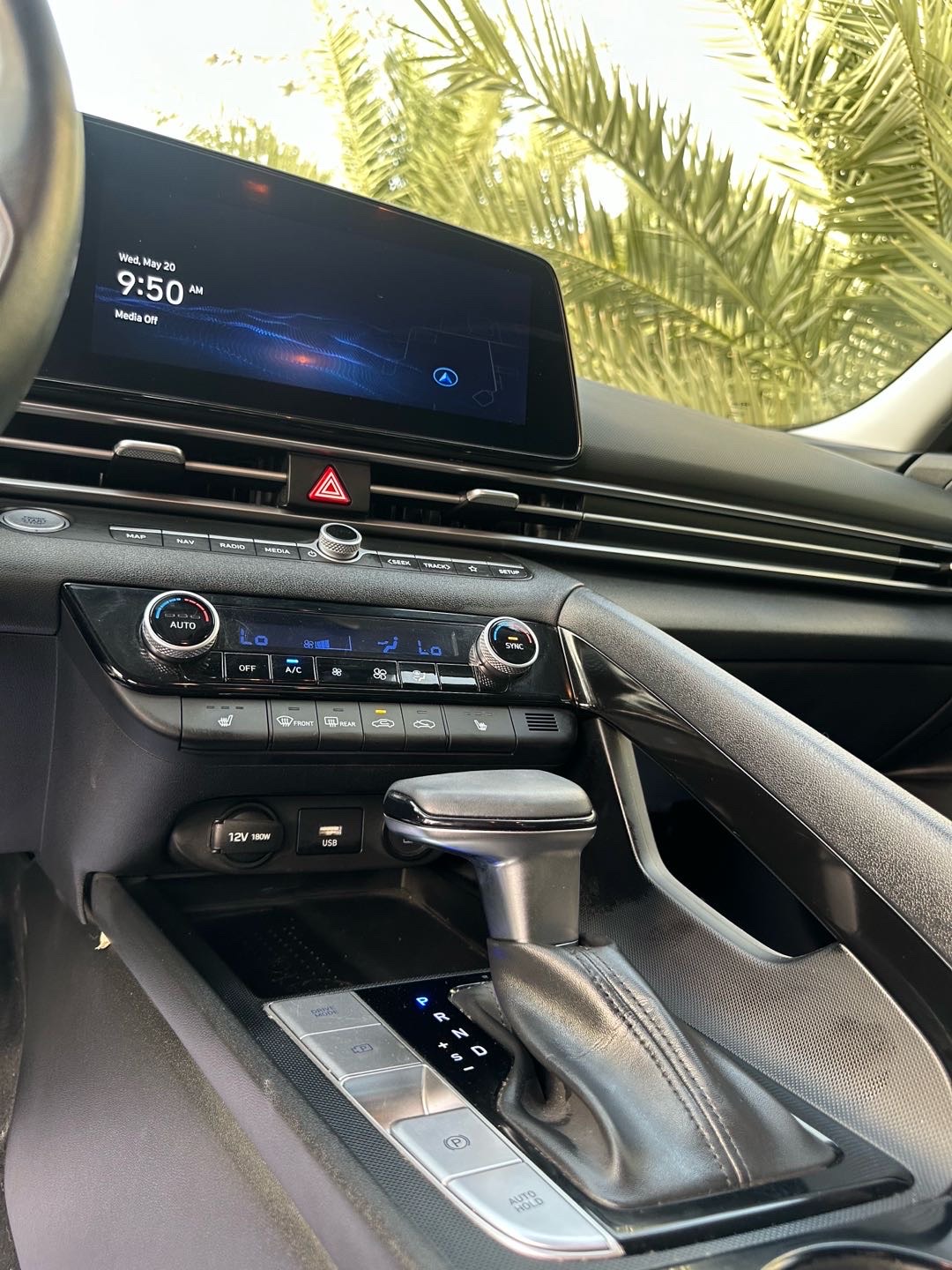 2023 Hyundai Elantra SEL Convenience thumbnail 18
