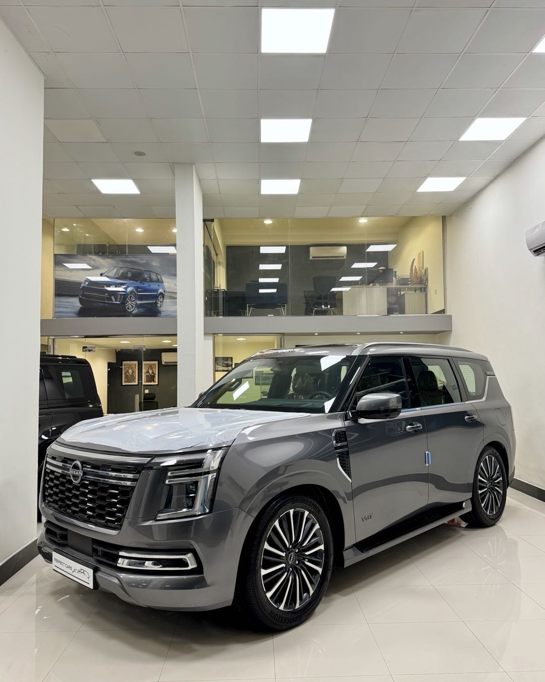 2026 Nissan Patrol Platinum thumbnail 7