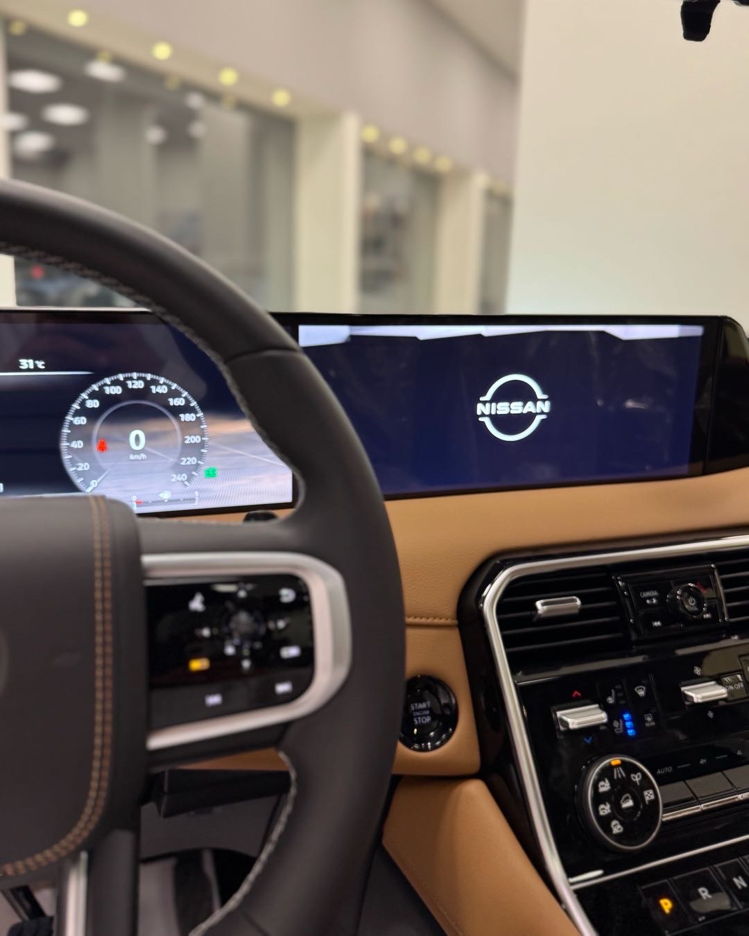 2026 Nissan Patrol Platinum thumbnail 10