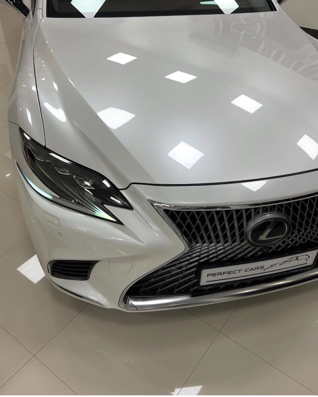 2018 Lexus Ls 500 thumbnail 4