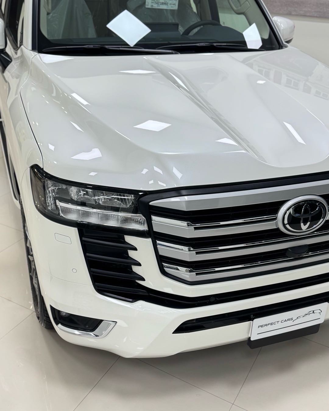 2026 Toyota Land Cruiser GXR thumbnail 2
