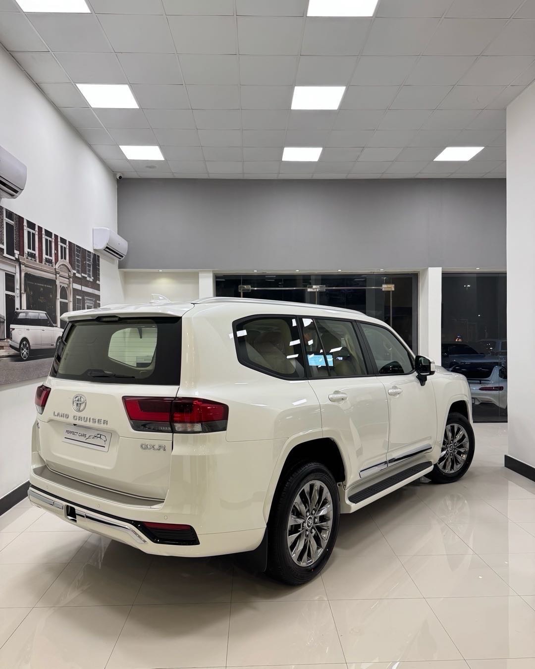 2026 Toyota Land Cruiser GXR thumbnail 16