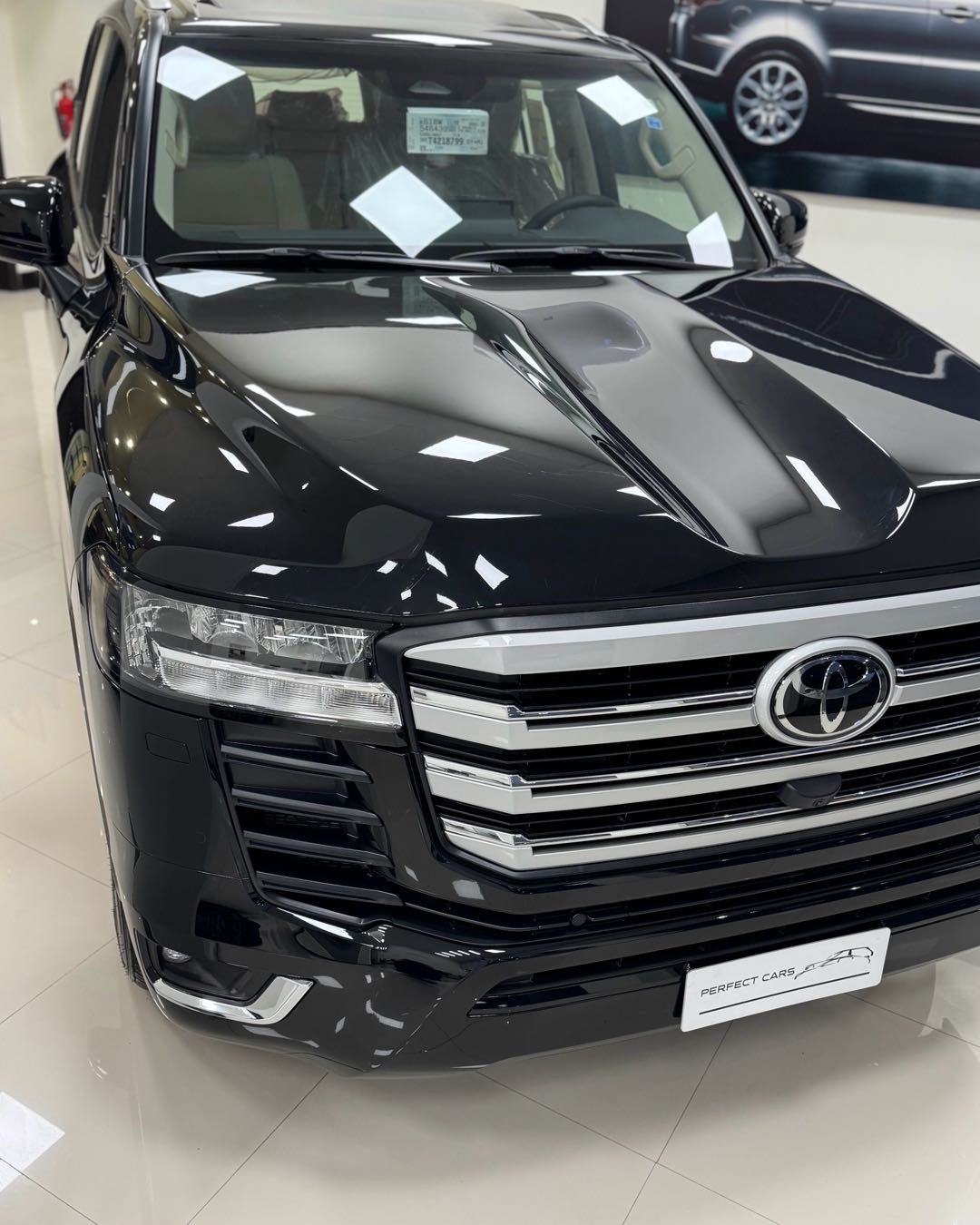 2026 Toyota Land Cruiser GXR thumbnail 3