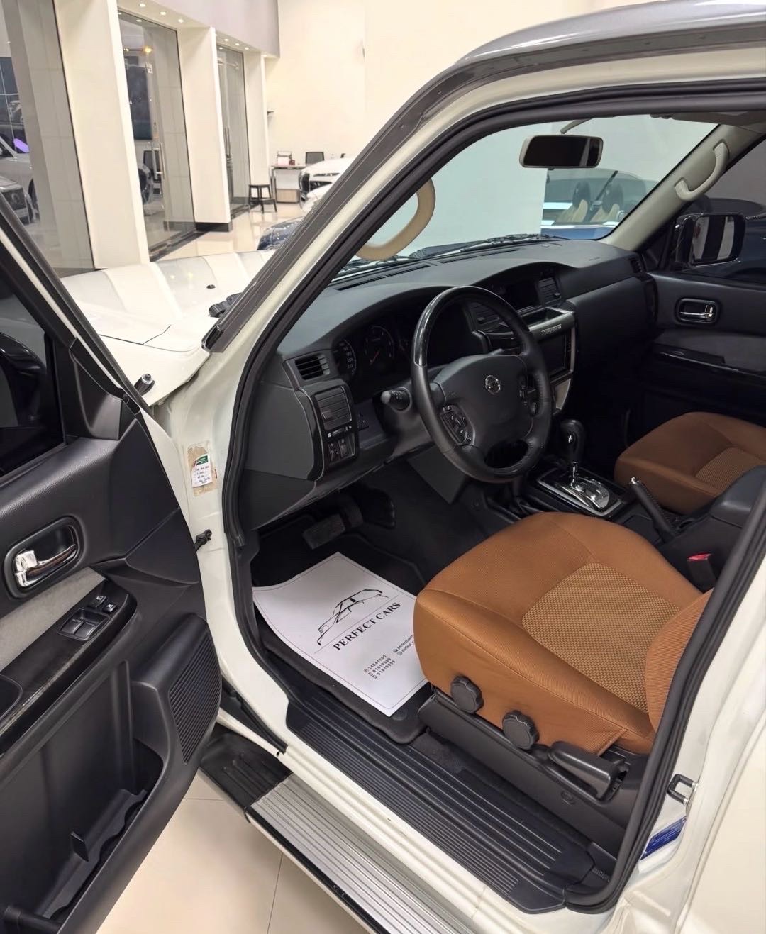 2022 Nissan Safari Super Safari thumbnail 10