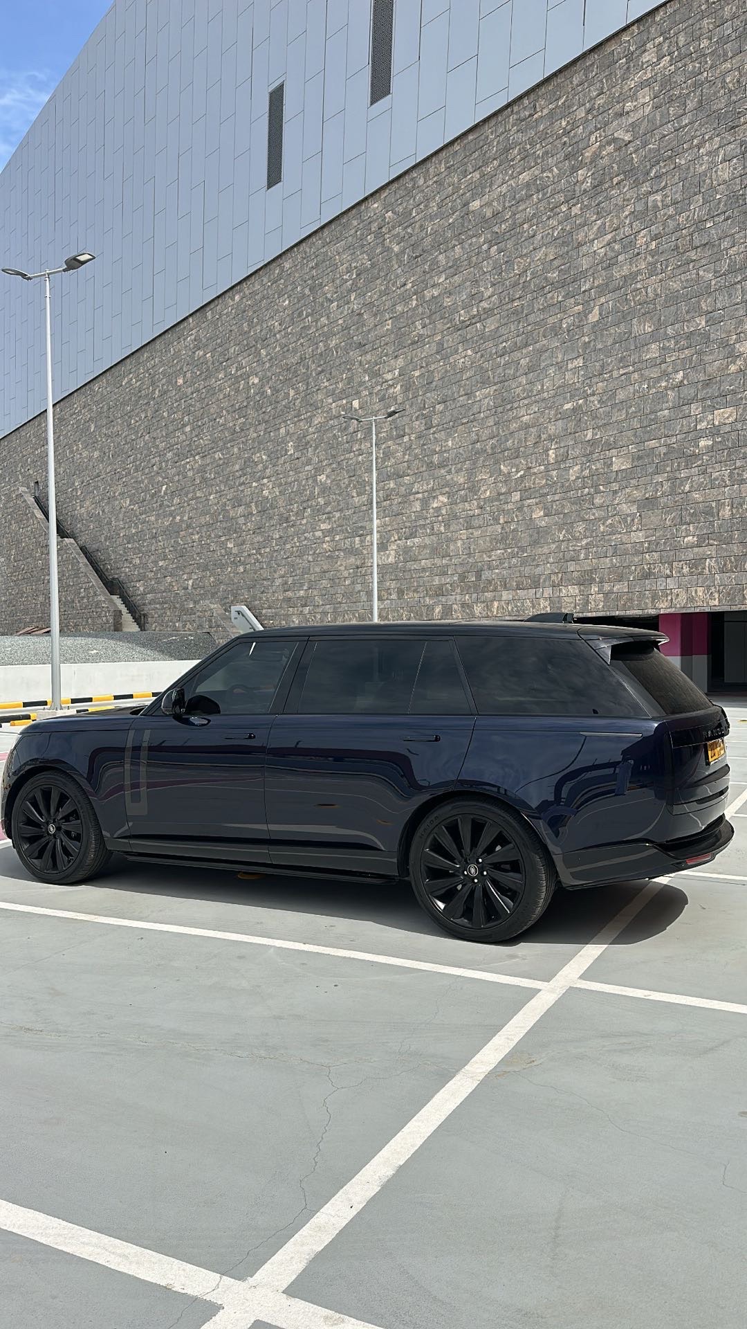 2023 Land Rover Range Rover Vogue thumbnail 10