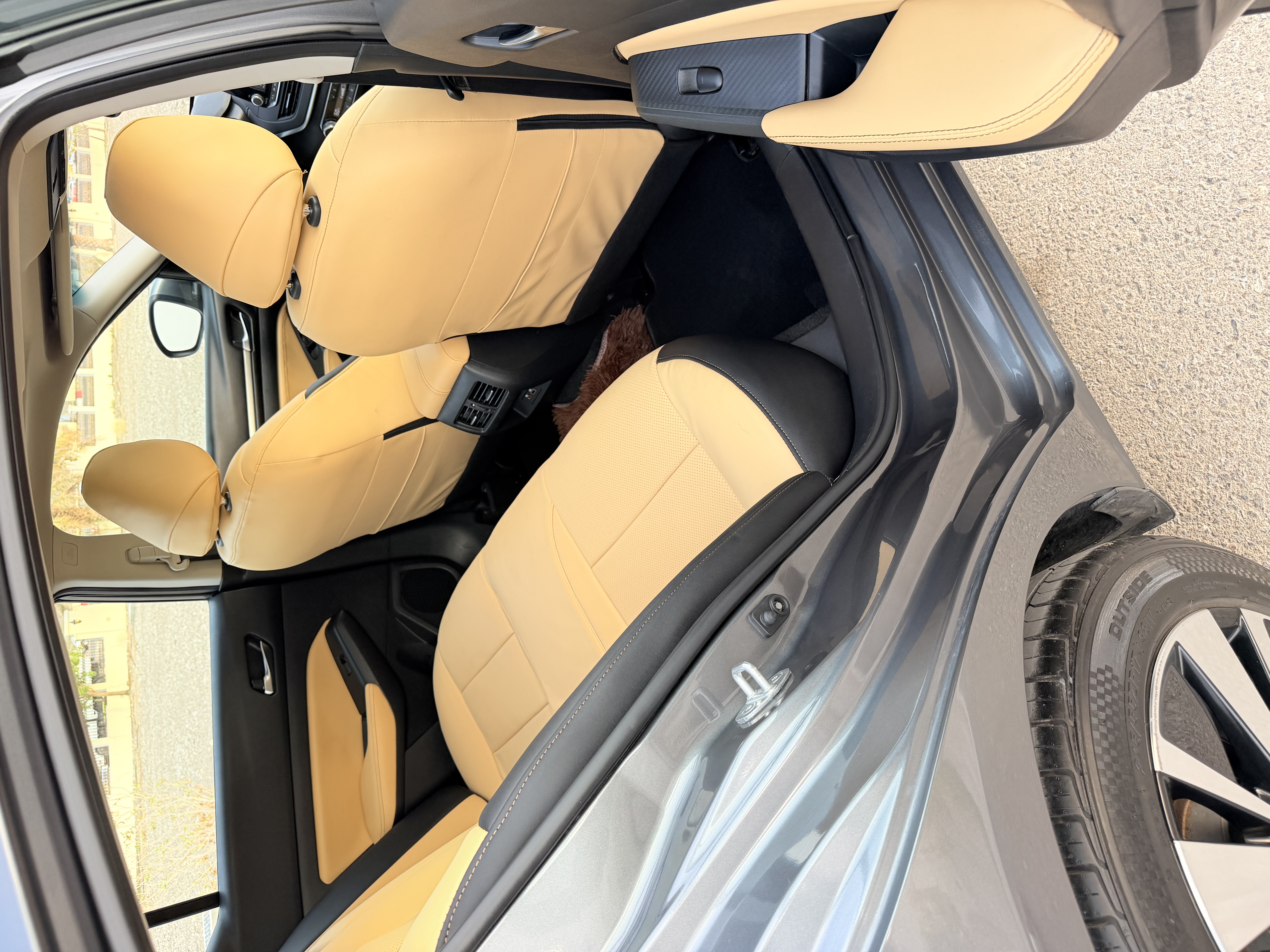 2019 Nissan Altima SV thumbnail 14