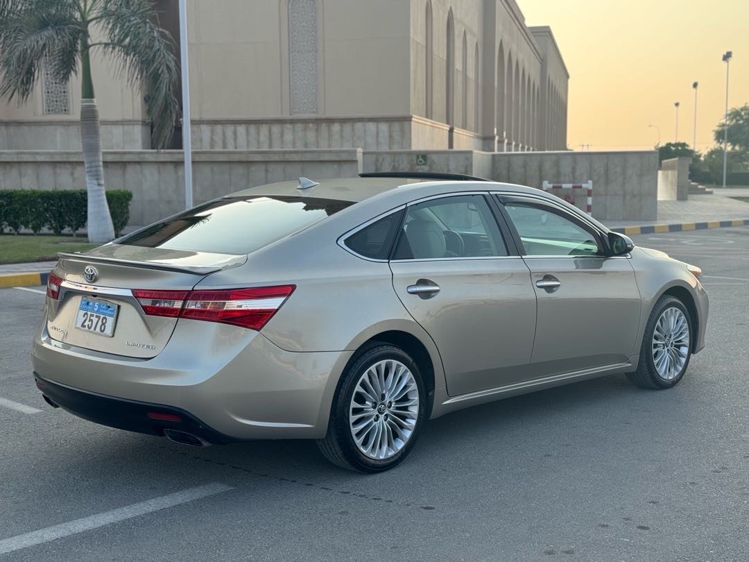 2017 Toyota Avalon Limited
