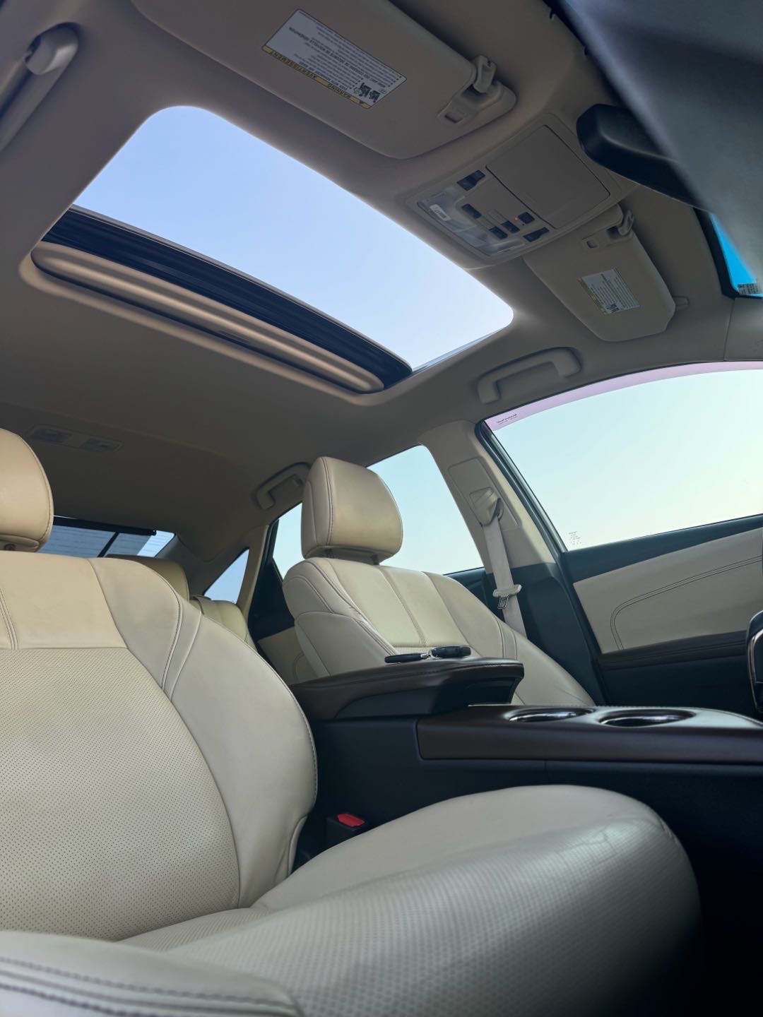2017 Toyota Avalon Limited thumbnail 26