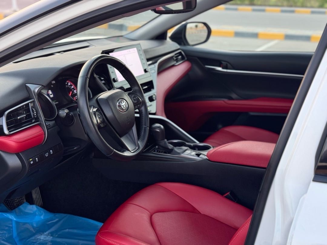 2023 Toyota Camry XSE thumbnail 12