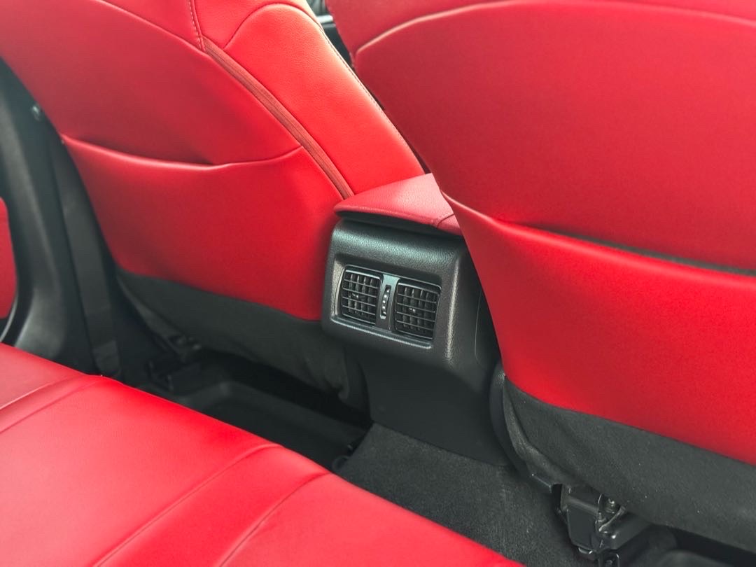 2023 Toyota Camry XSE thumbnail 14
