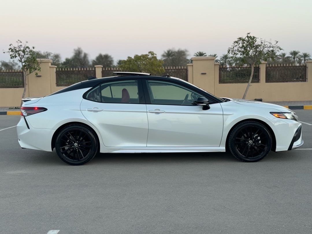 2023 Toyota Camry XSE thumbnail 21