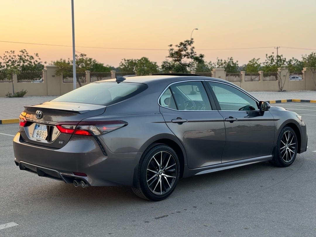 2023 Toyota Camry SE thumbnail 8