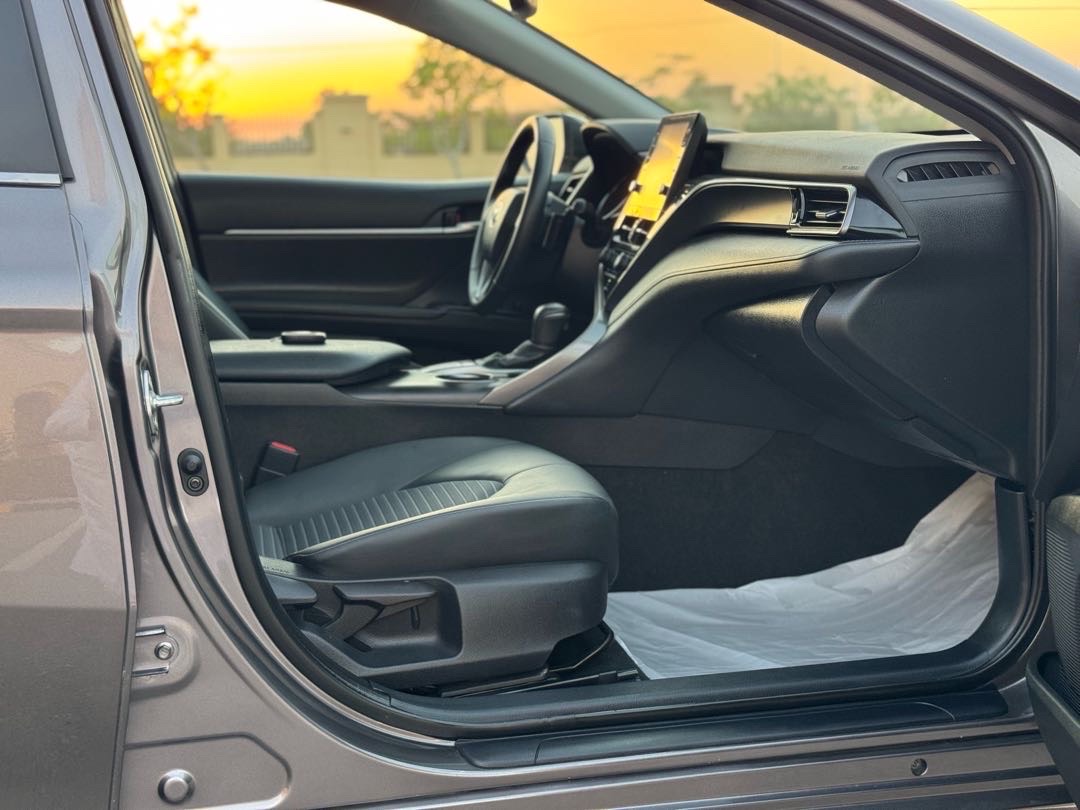 2023 Toyota Camry SE thumbnail 11