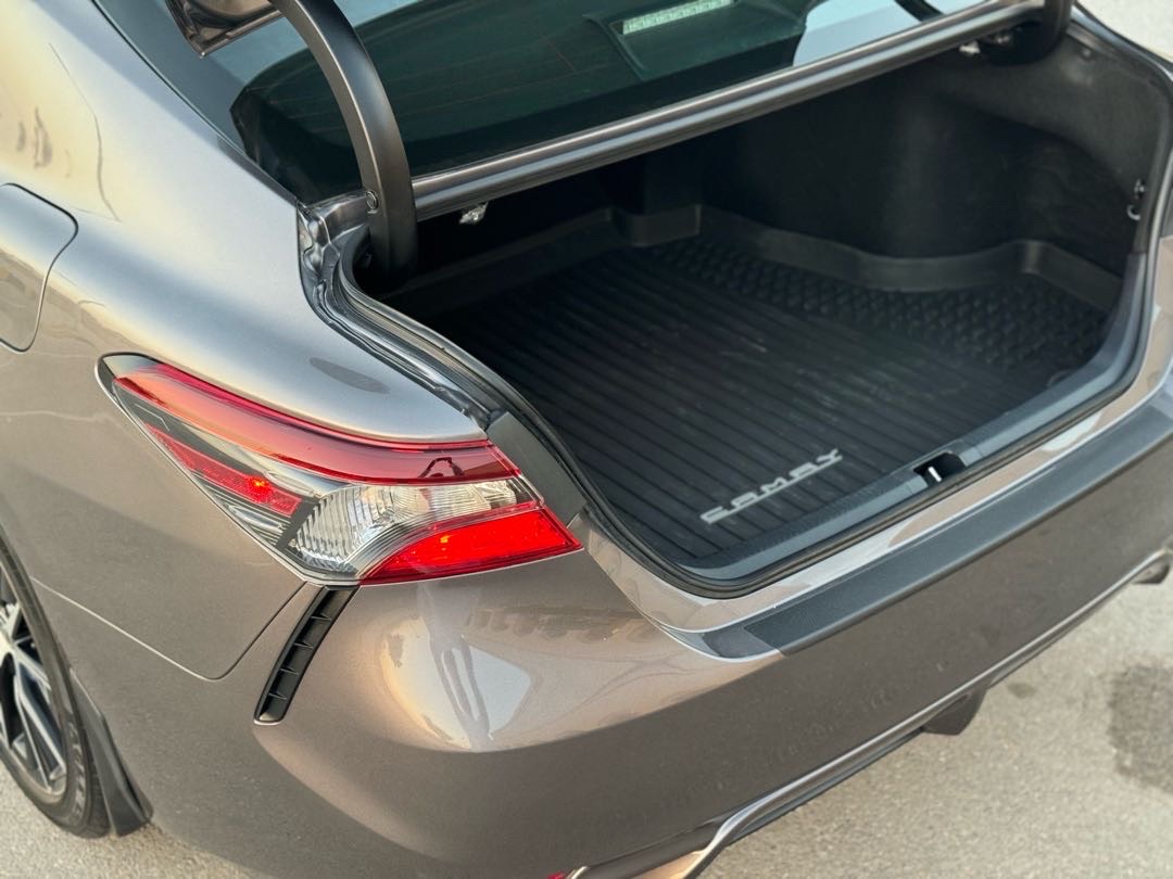 2023 Toyota Camry SE thumbnail 20
