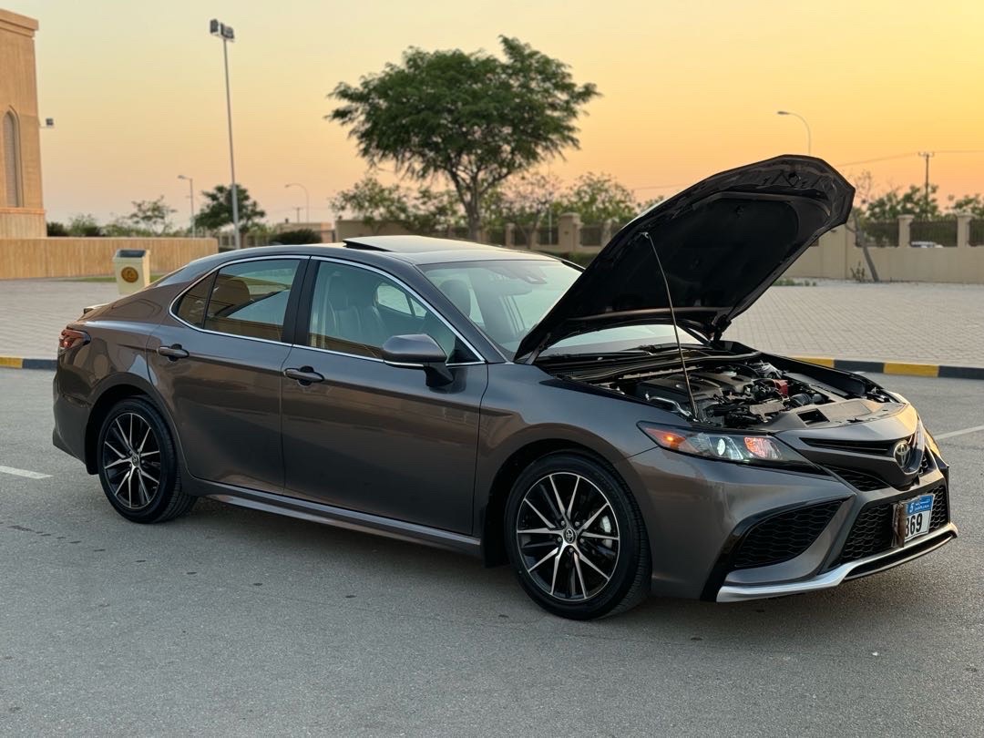 2023 Toyota Camry SE thumbnail 30
