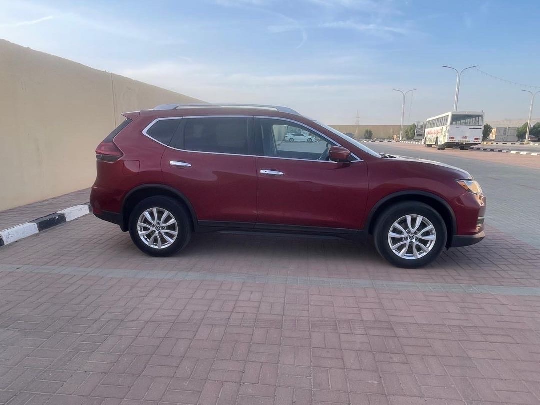 2018 Nissan Rogue S thumbnail 7