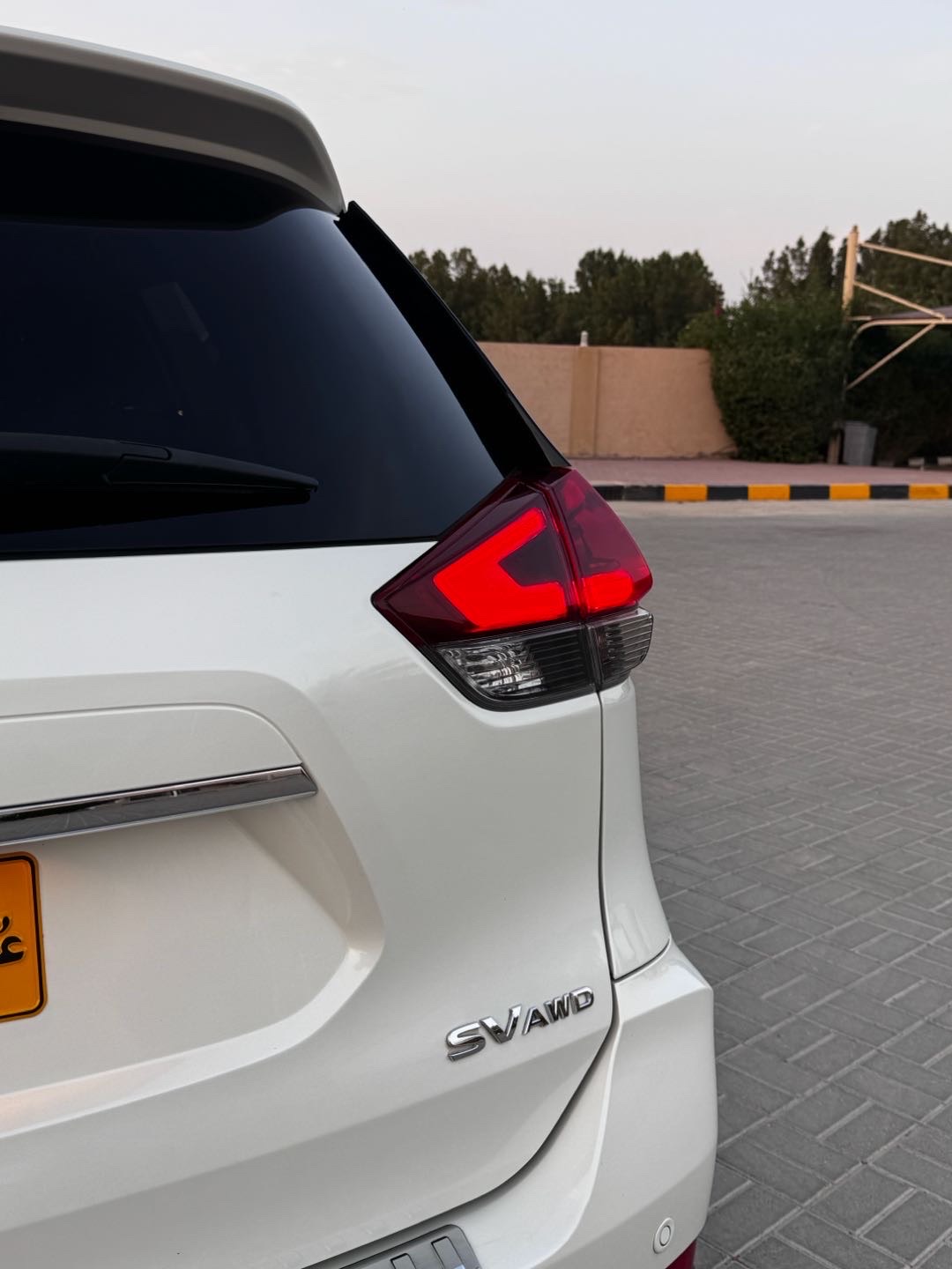 2019 Nissan Rogue S thumbnail 3