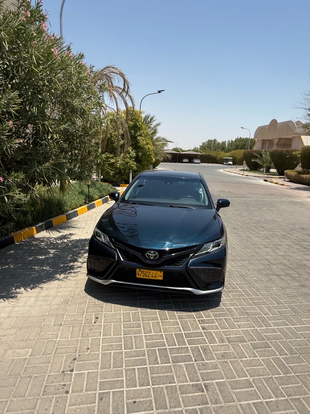 2021 Toyota Camry SE thumbnail 6