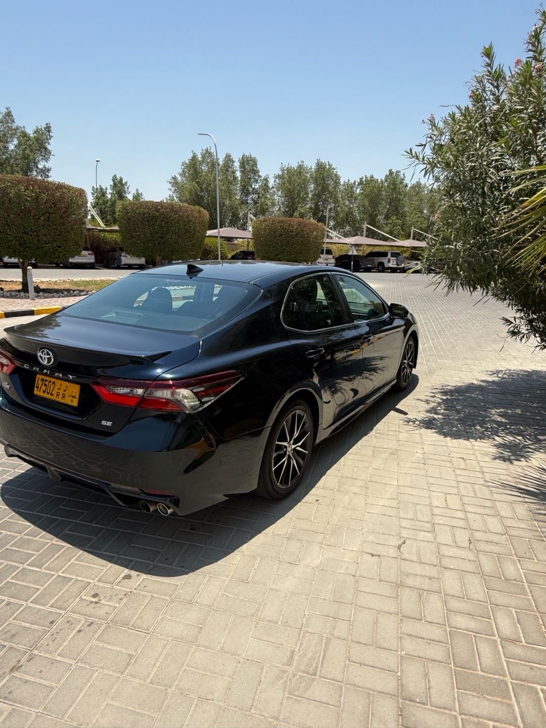 2021 Toyota Camry SE thumbnail 7