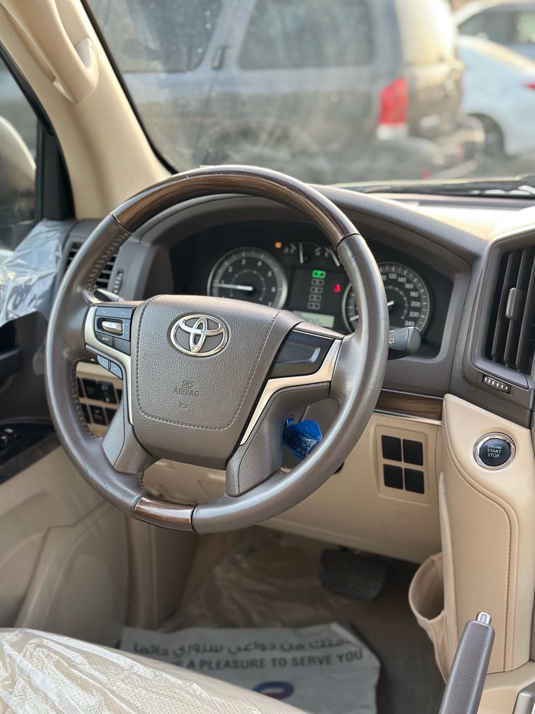 2019 Toyota Land Cruiser GXR thumbnail 7