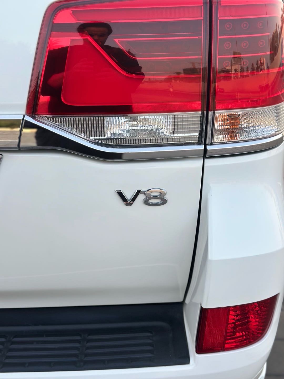 2019 Toyota Land Cruiser GXR thumbnail 9
