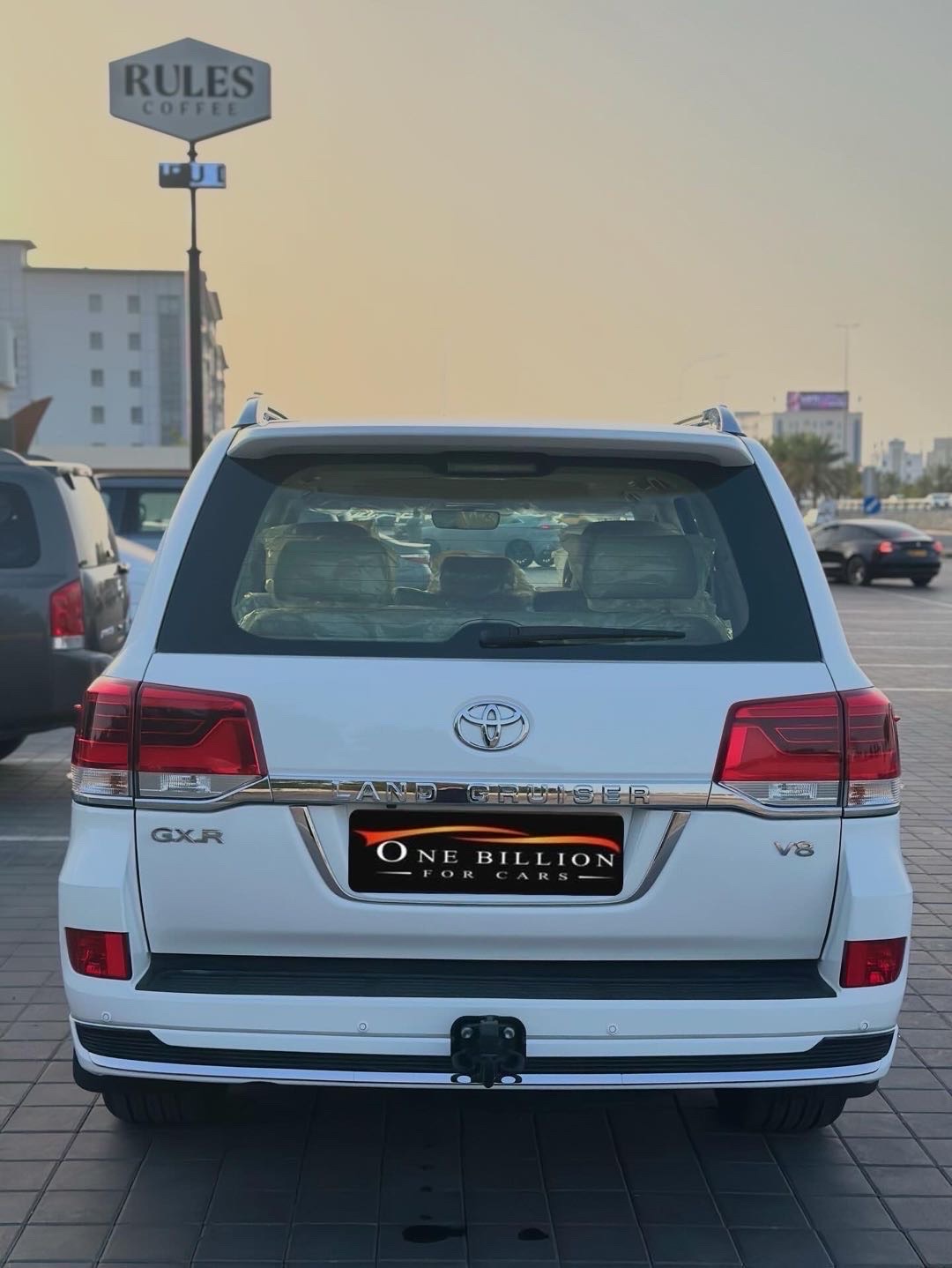 2019 Toyota Land Cruiser GXR thumbnail 10