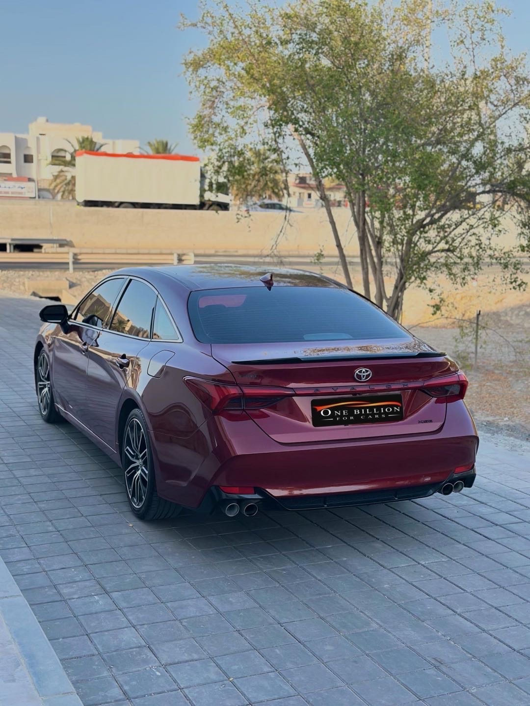 2019 Toyota Avalon XLE thumbnail 6