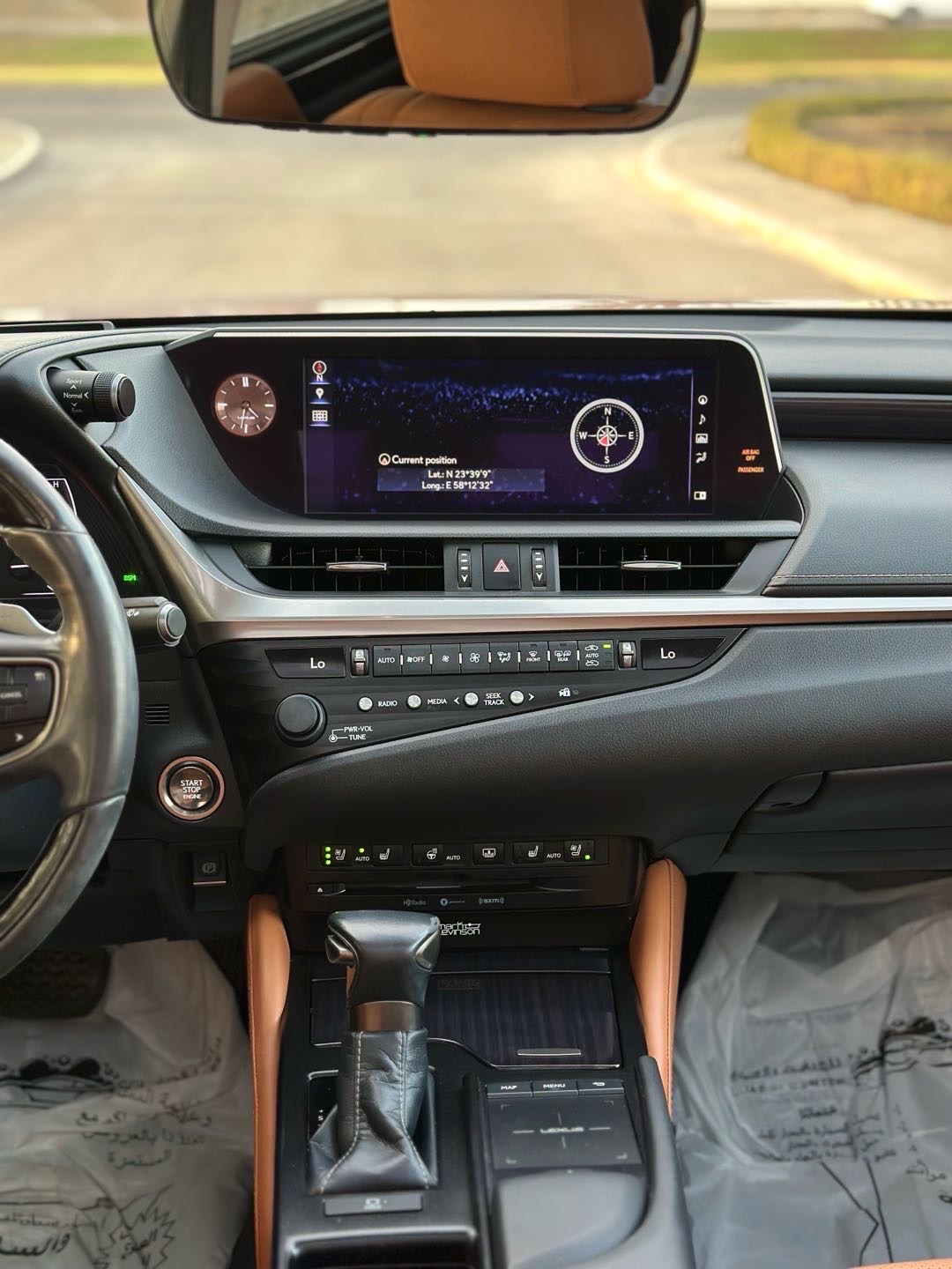2019 Lexus ES 350 thumbnail 10