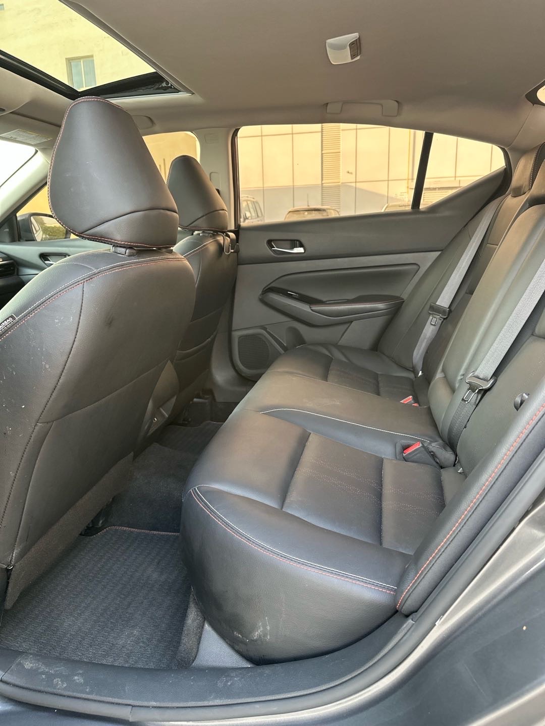 2023 Nissan Altima SR thumbnail 7